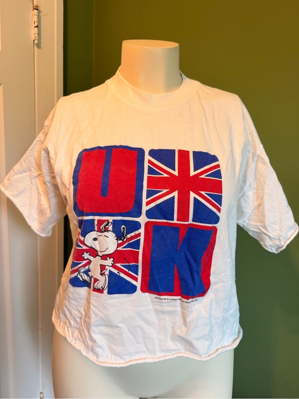 White Kids UK Graphic Tee with Snoopy